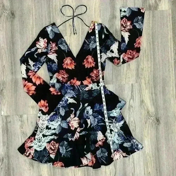 Cooper St Black Floral Long Sleeve V Neck Mini Dress Multi Layer Skirt Size 6 - Picture 2 of 6